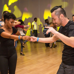 ◆横浜エレガントサルサ & KOJI 先生のSalsa＆Bachataレッスン(フロリダ州ゲインズビルから来日）