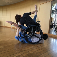 【観覧者募集：身体障がいのある人も参加するダンス振付ワークショップのショーイング】