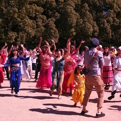 梅田6/24【インド映画ダンス体験】