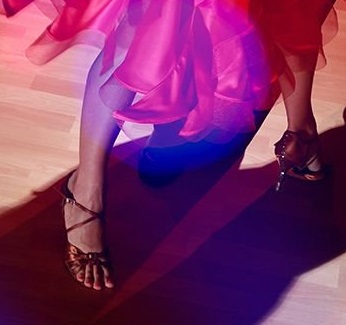 0から始める !! 池袋 サルサ ペアダンス お昼間に余裕がある方 4月8日 月曜日 10:50~11:50